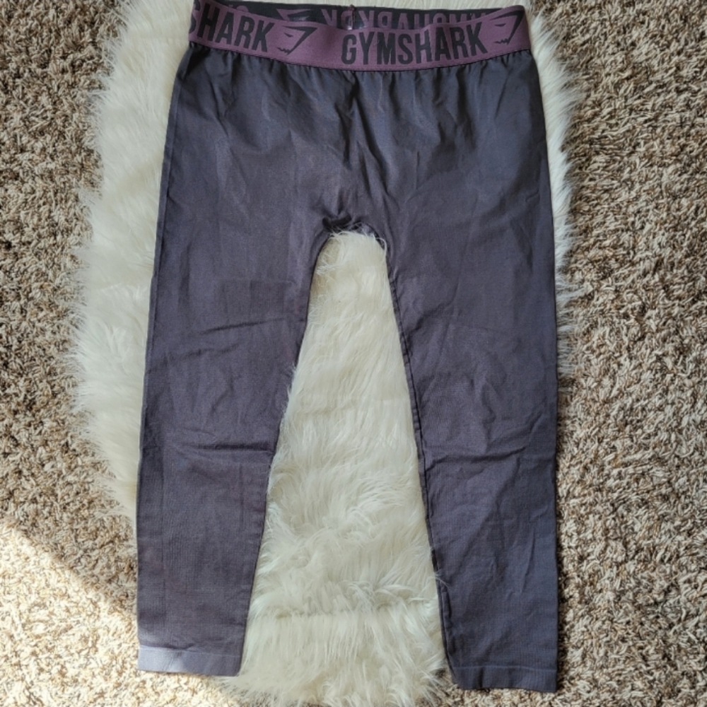 SOLD!!!!!!!!Gymshark Bundle Size Large - Picture 7 of 7